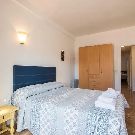 And Side Apartment *